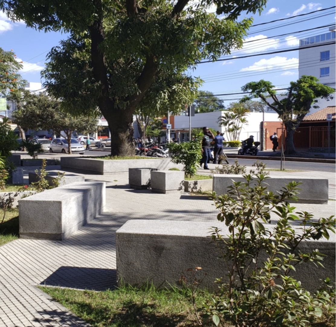 JARAGUÁ PLAZA